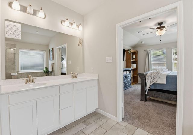 2218 Brisa Lane, Baytown, TX 77523