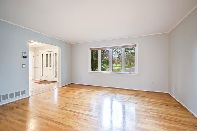 3940 Kipling Drive, Ann Arbor, MI 48105