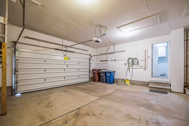 3940 Kipling Drive, Ann Arbor, MI 48105