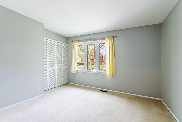 3940 Kipling Drive, Ann Arbor, MI 48105