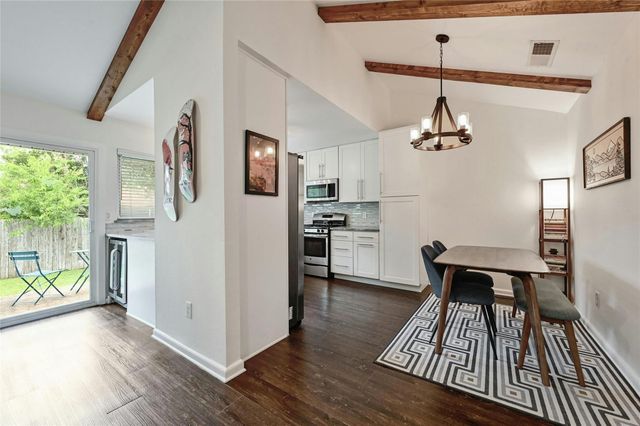 607 Old Stone RD, Austin, TX 78745