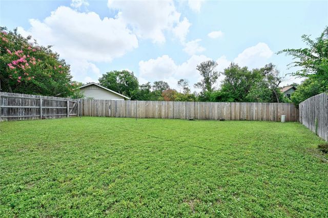 607 Old Stone RD, Austin, TX 78745