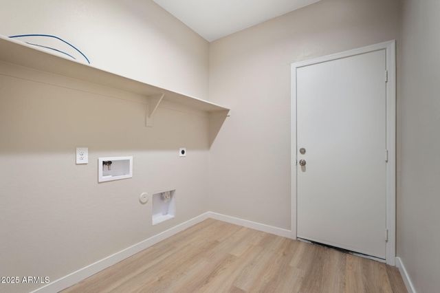 35226 W SAN ILDEFANSO Avenue, Maricopa, AZ 85138