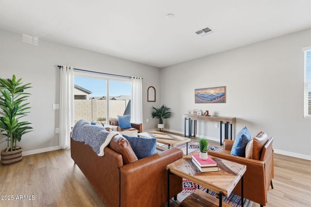 35226 W SAN ILDEFANSO Avenue, Maricopa, AZ 85138