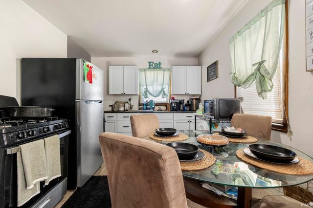 1250 Sussex Drive, South Bend, IN 46628