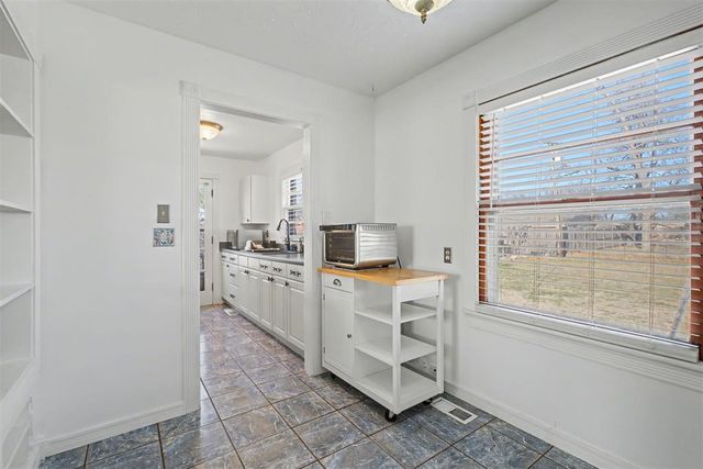 5941 NW 26th Street, Oklahoma City, OK 73127