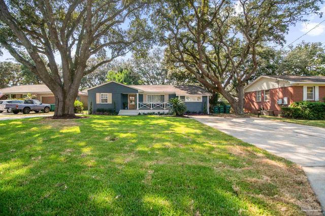 444 York St, Gulf Breeze, FL 32561