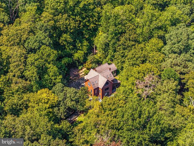12525 PARADISE SPRING RD, Clifton, VA 20124