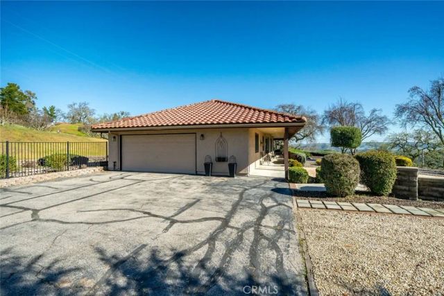 10900 Portal Rd., Atascadero, CA 93422
