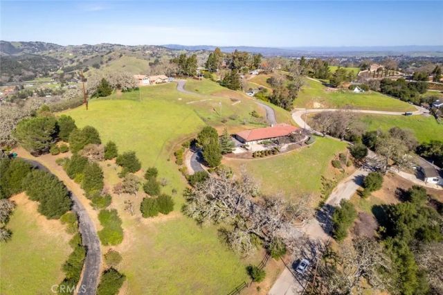 10900 Portal Rd., Atascadero, CA 93422