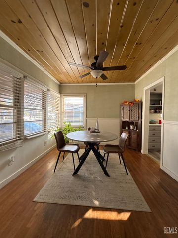 501 B Street, Bakersfield, CA 93304