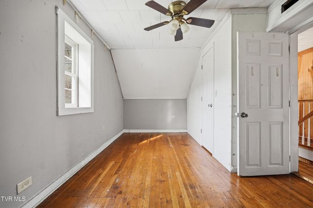 154 Dante Road, Saint Paul, VA 24283