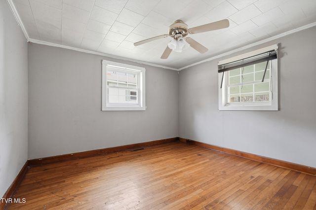 154 Dante Road, Saint Paul, VA 24283