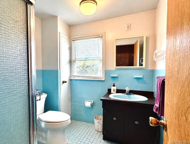 199 Ronni Drive, East Meadow, NY 11554