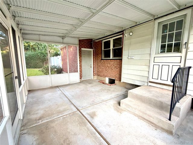 199 Ronni Drive, East Meadow, NY 11554