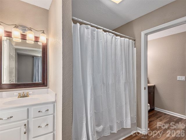 181 Junaluska Oaks Drive, Waynesville, NC 28786