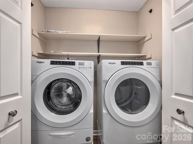 181 Junaluska Oaks Drive, Waynesville, NC 28786