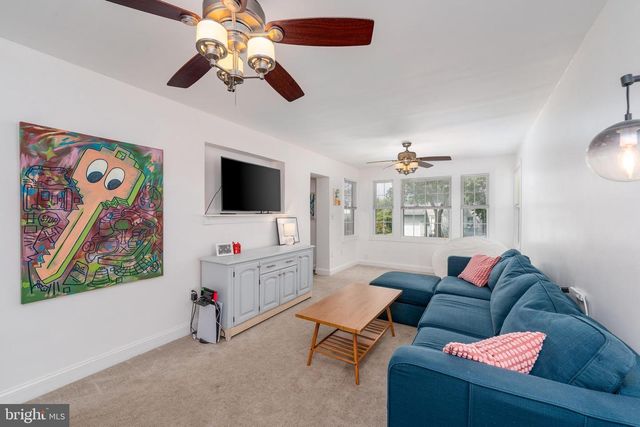 983 PEBBLESTONE RD, Pasadena, MD 21122