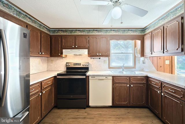 2501 SUNSET CIR, Glenville, PA 17329