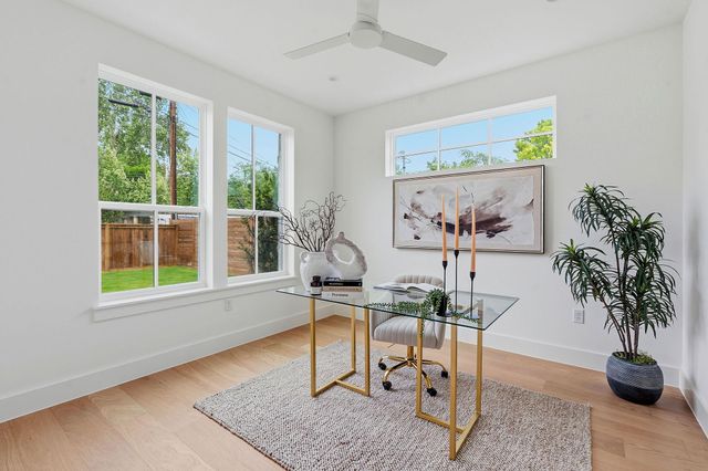 1103 Cullen Ave 1, Austin, TX 78757