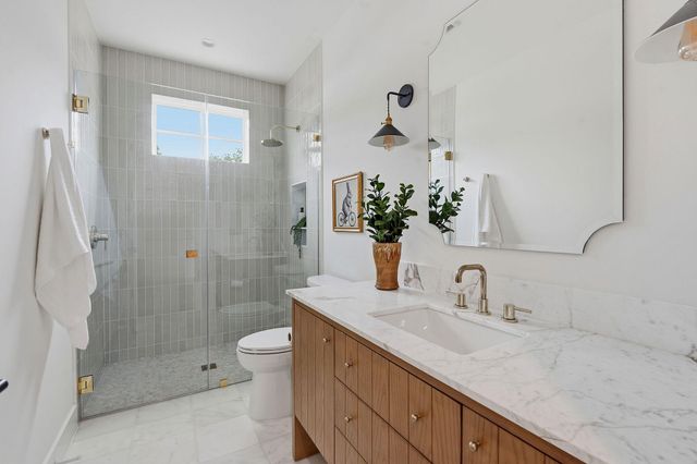 1103 Cullen Ave 1, Austin, TX 78757