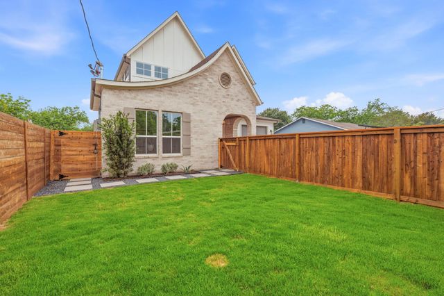 1103 Cullen Ave 1, Austin, TX 78757