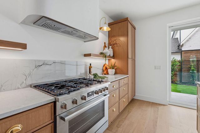 1103 Cullen Ave 1, Austin, TX 78757