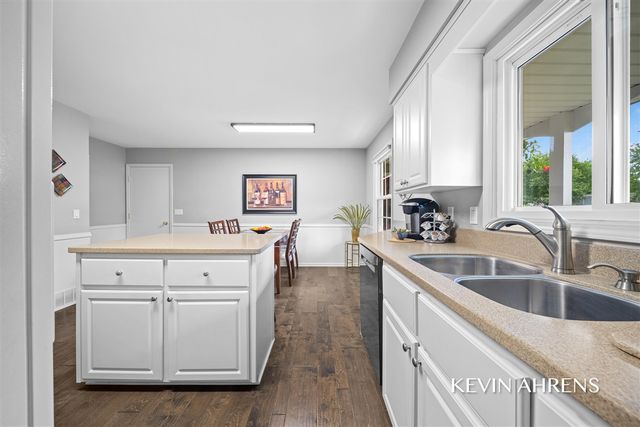 4473 Trail View, Grand Rapids, MI 49525