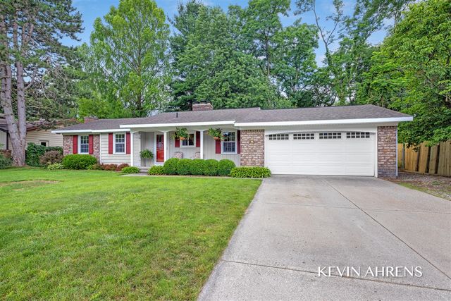 4473 Trail View, Grand Rapids, MI 49525
