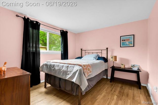 665 Langley Boulevard, Clawson, MI 48017