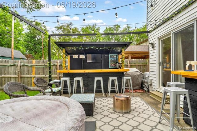 665 Langley Boulevard, Clawson, MI 48017