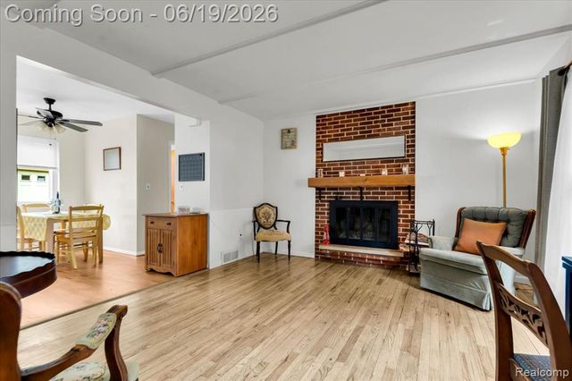 665 Langley Boulevard, Clawson, MI 48017