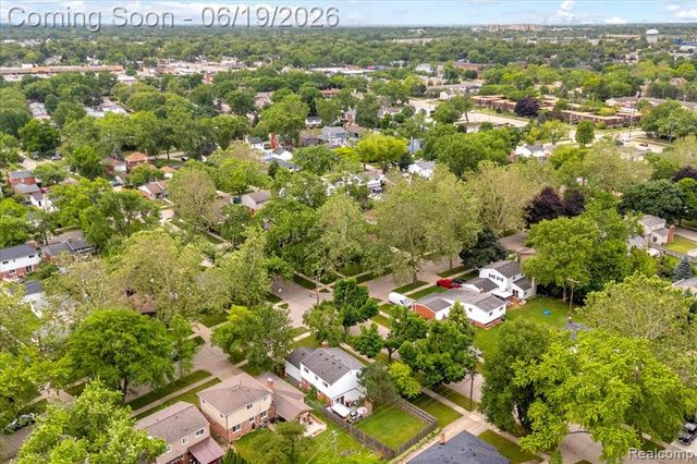 665 Langley Boulevard, Clawson, MI 48017