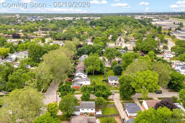 665 Langley Boulevard, Clawson, MI 48017