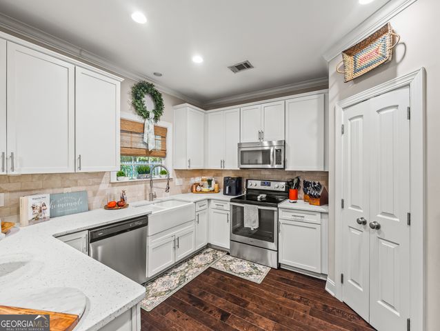 120 Southern Oaks Lane, St. Simons, GA 31522