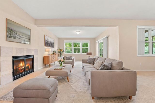 655 Lexie Court, Eagan, MN 55123