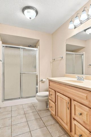 655 Lexie Court, Eagan, MN 55123