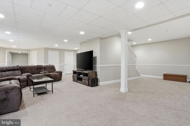 139 STATESMAN RD, Chalfont, PA 18914