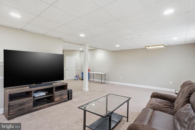 139 STATESMAN RD, Chalfont, PA 18914
