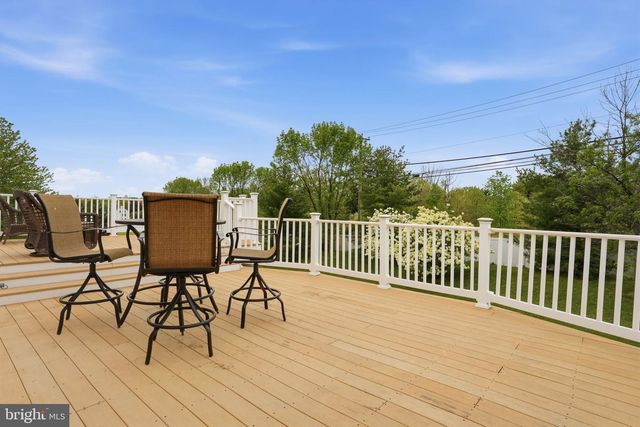 139 STATESMAN RD, Chalfont, PA 18914