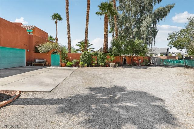 5875 West Post Road, Las Vegas, NV 89118