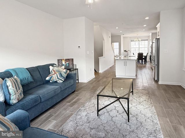 9713 WESHIRE DR, Upper Marlboro, MD 20774