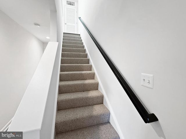 9713 WESHIRE DR, Upper Marlboro, MD 20774