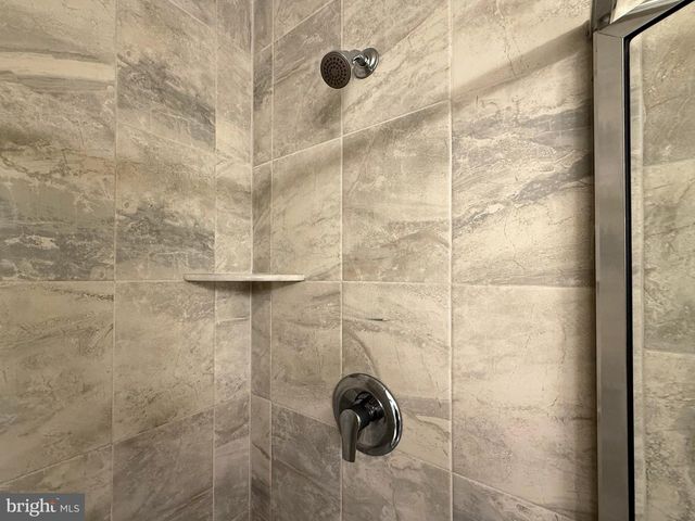 9713 WESHIRE DR, Upper Marlboro, MD 20774