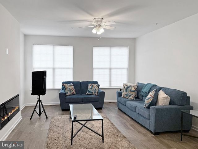 9713 WESHIRE DR, Upper Marlboro, MD 20774