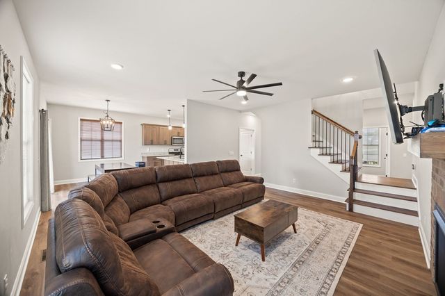 2770 Autumn Woods Trl, Cookeville, TN 38501