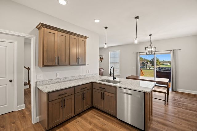 2770 Autumn Woods Trl, Cookeville, TN 38501