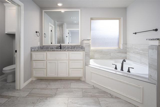 508 NW 199th Street, Edmond, OK 73012