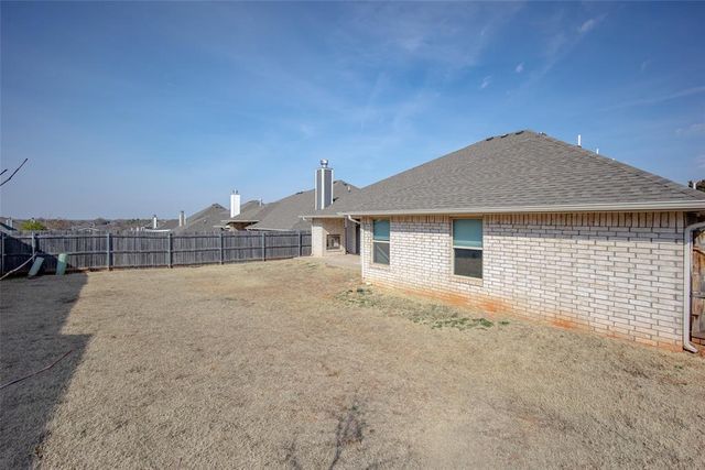 508 NW 199th Street, Edmond, OK 73012