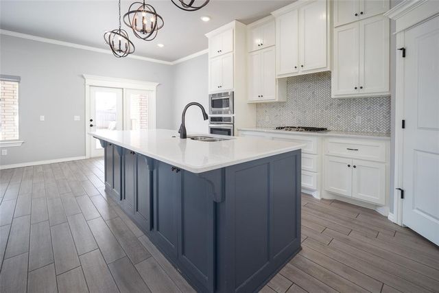 508 NW 199th Street, Edmond, OK 73012